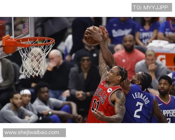 洛杉矶湖人与洛杉矶快船的巅峰对决引发全城热议与期待